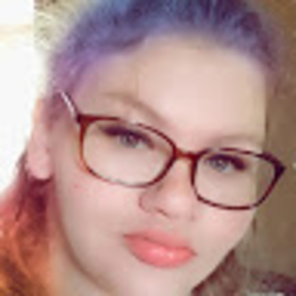 Meet your Posher, Rachel - Picture 1 of 1